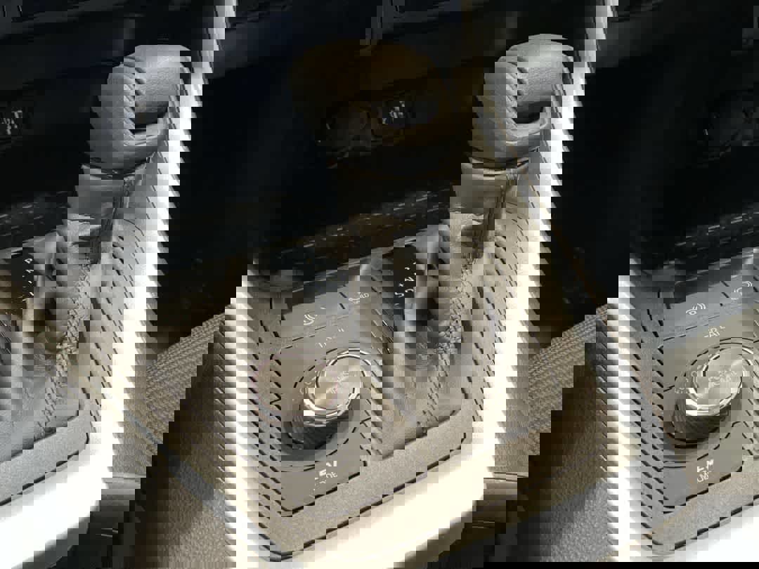 Used 2025 Toyota RAV4 LE image 17