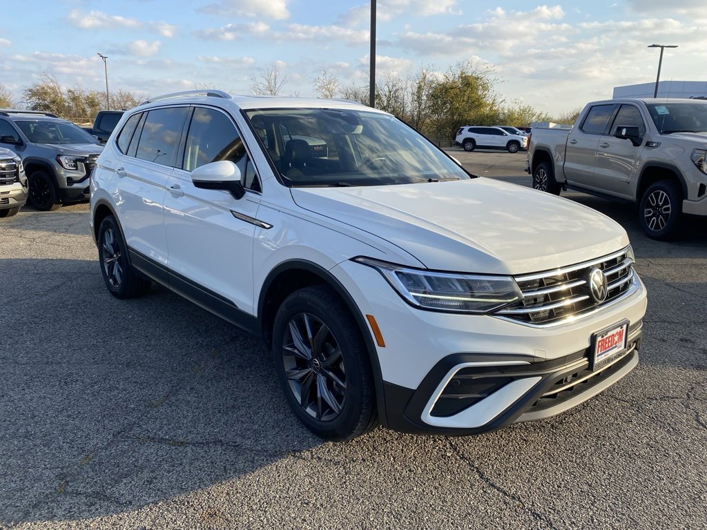 Used 2022 Volkswagen Tiguan SE image 7