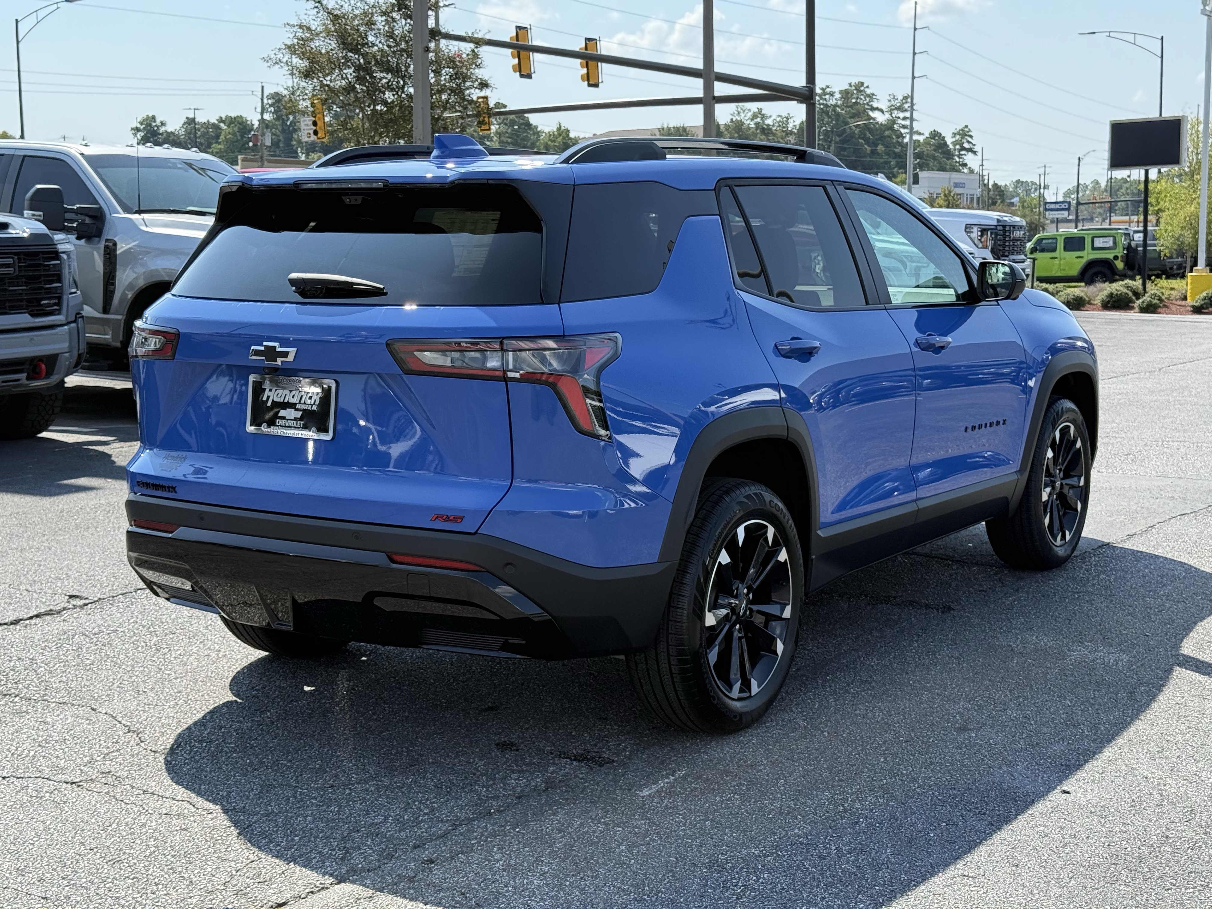 New 2027 Chevrolet Equinox RS w/ Safety and Technology Package FWD image 9