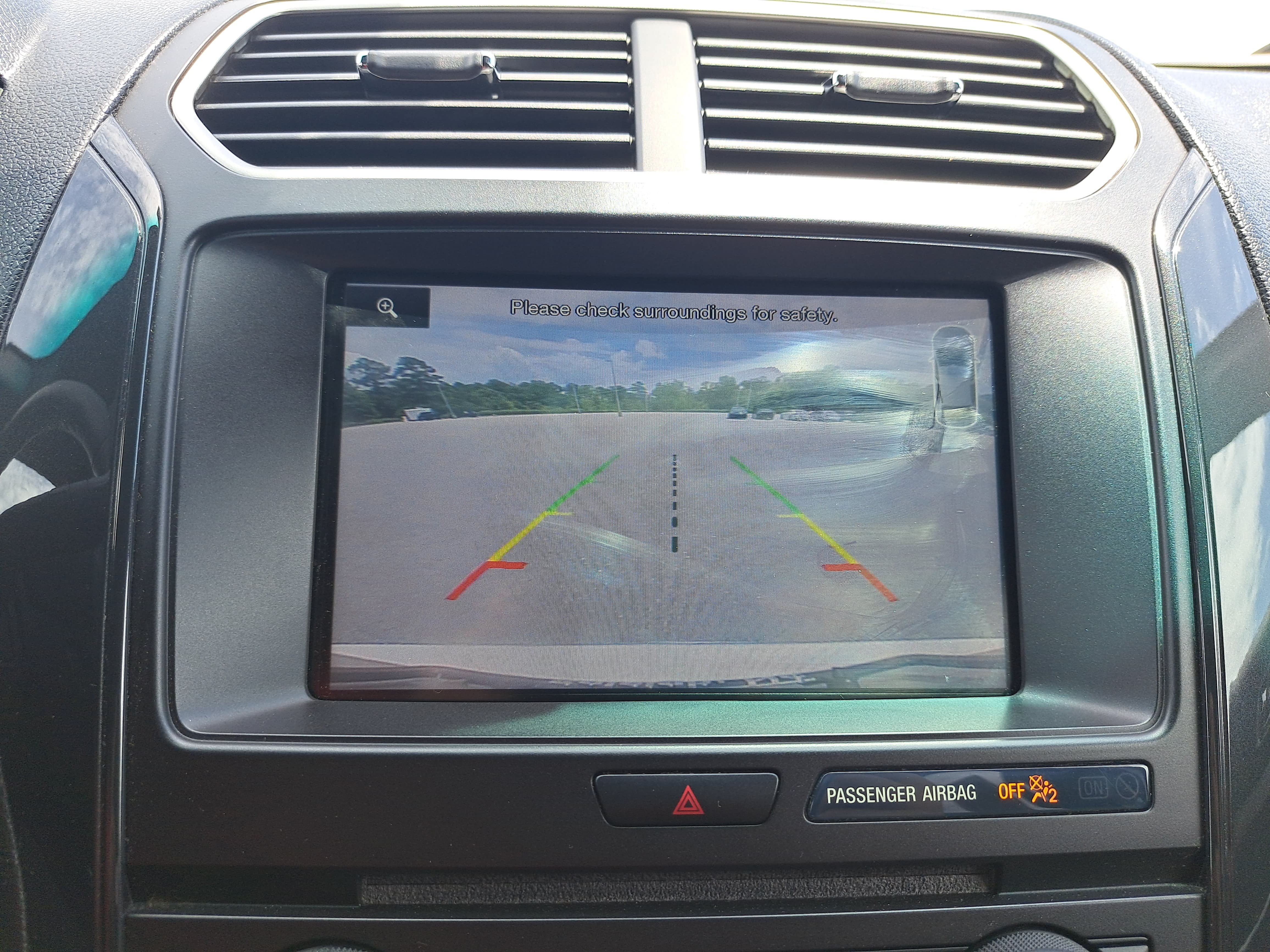 Used 2016 Ford Explorer XLT w/ Equipment Group 201A FWD image 24
