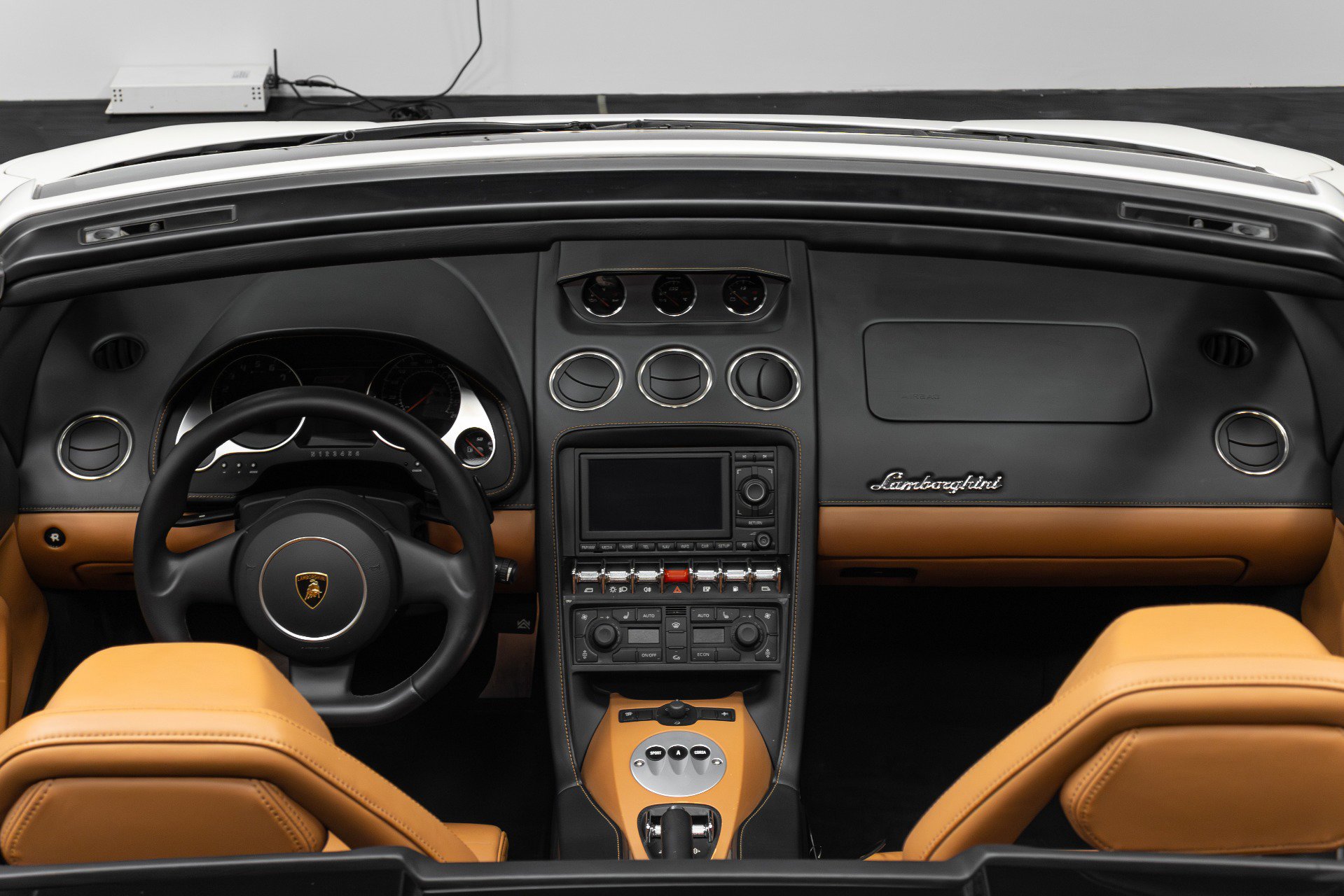 Used 2010 Lamborghini Gallardo LP 560-4 image 12