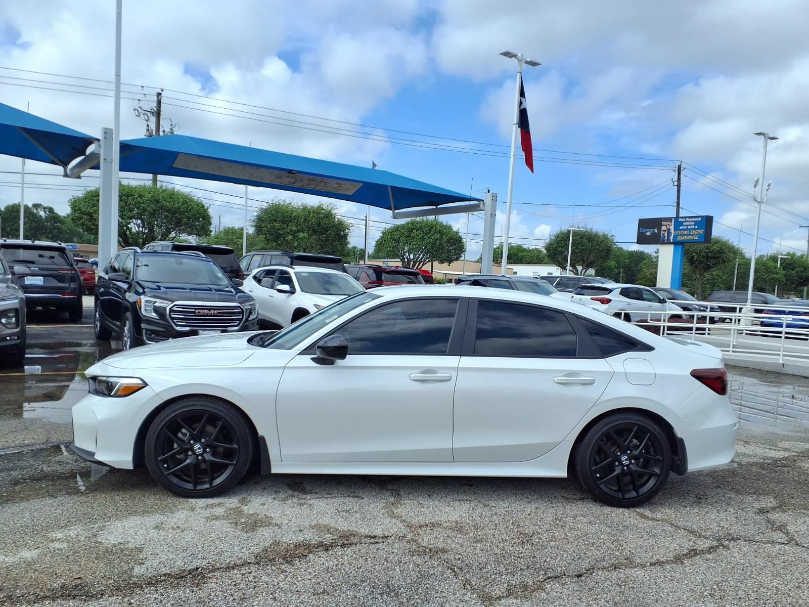 Used 2025 Honda Civic Sport image 24