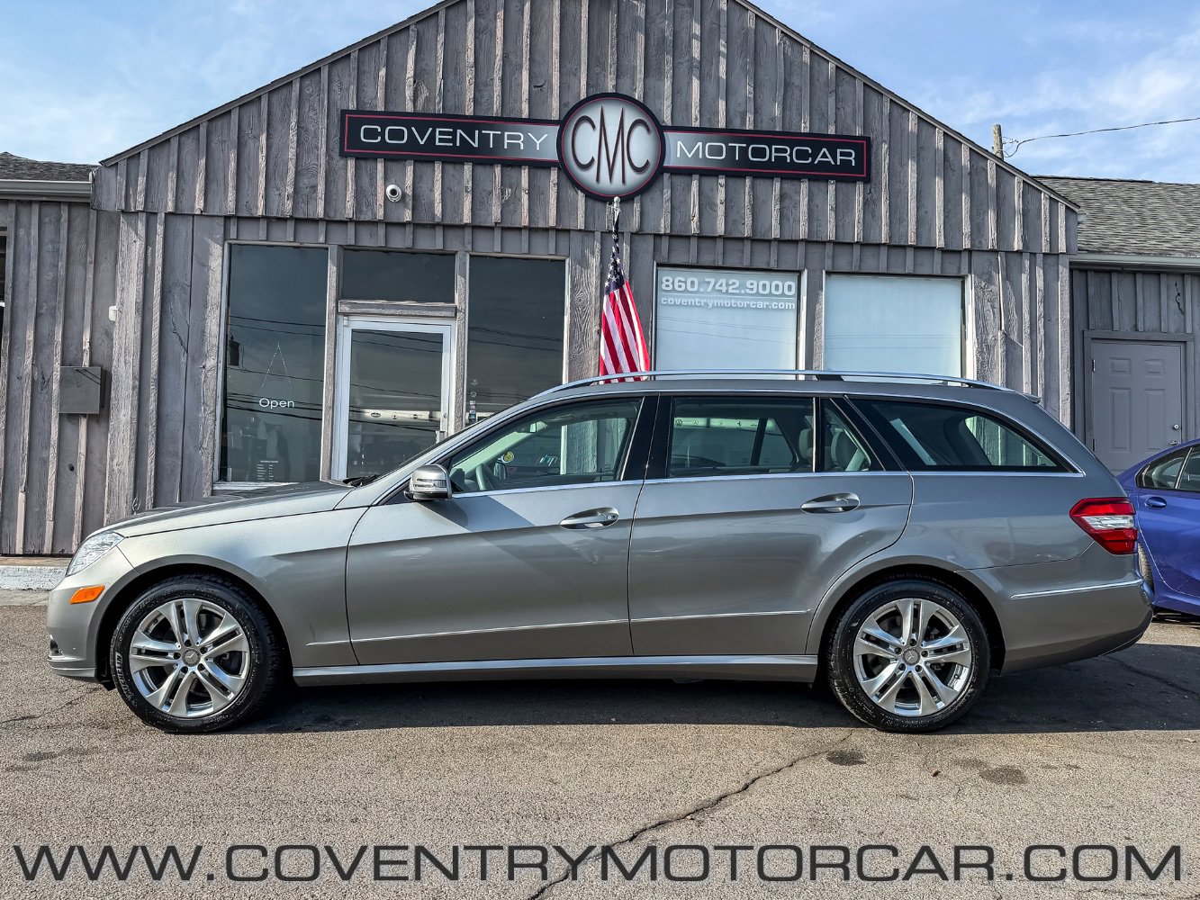 Used 2011 Mercedes-Benz E 350 4MATIC image 1
