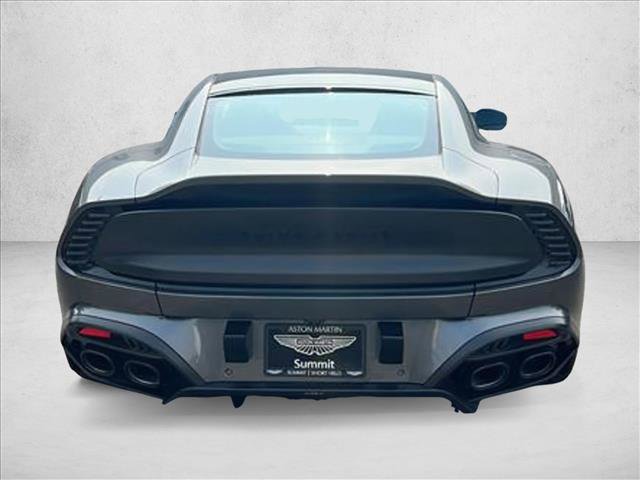 Used 2025 Aston Martin Vanquish image 6