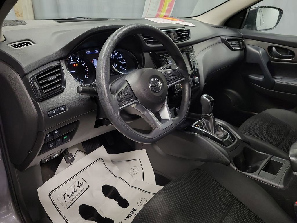 Used 2022 Nissan Rogue Sport S image 13