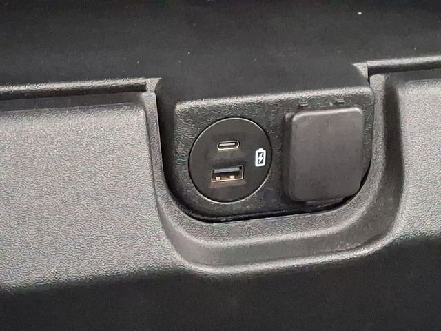 Used 2021 Ford F150 XLT w/ Equipment Group 301A Mid image 14