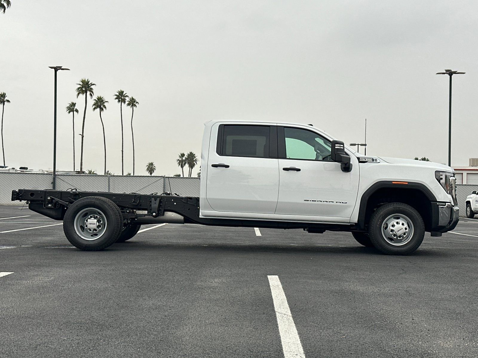 New 2026 GMC Sierra 3500 Pro RWD image 3