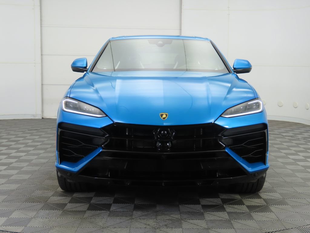Used 2025 Lamborghini Urus SE image 2