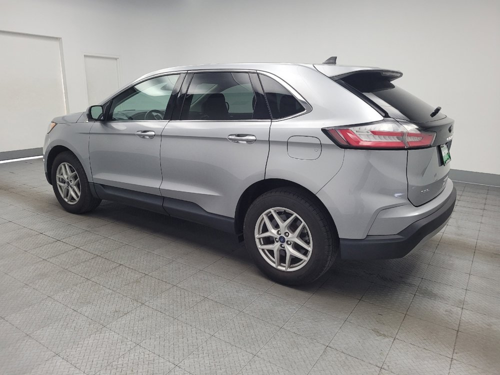 Used 2022 Ford Edge SEL w/ Convenience Package AWD/4WD image 3