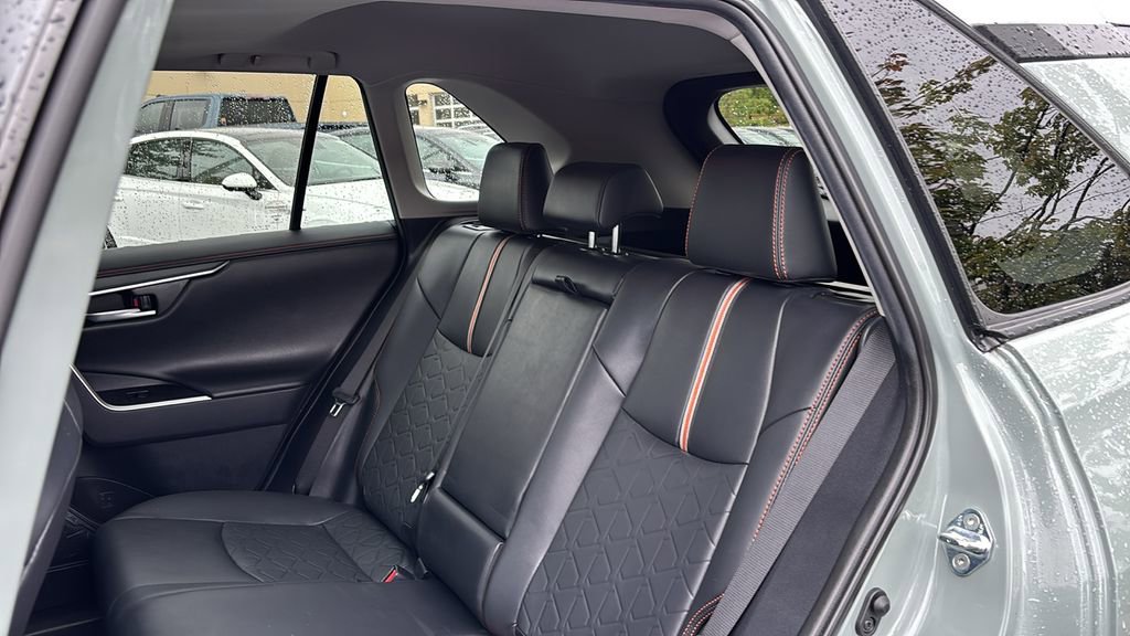 Used 2019 Toyota RAV4 Adventure image 27