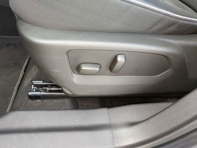 Used 2023 Buick Envision Essence image 16