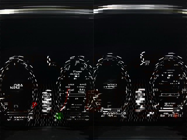 Used 2024 Acura MDX SH-AWD w/ Technology Package image 16