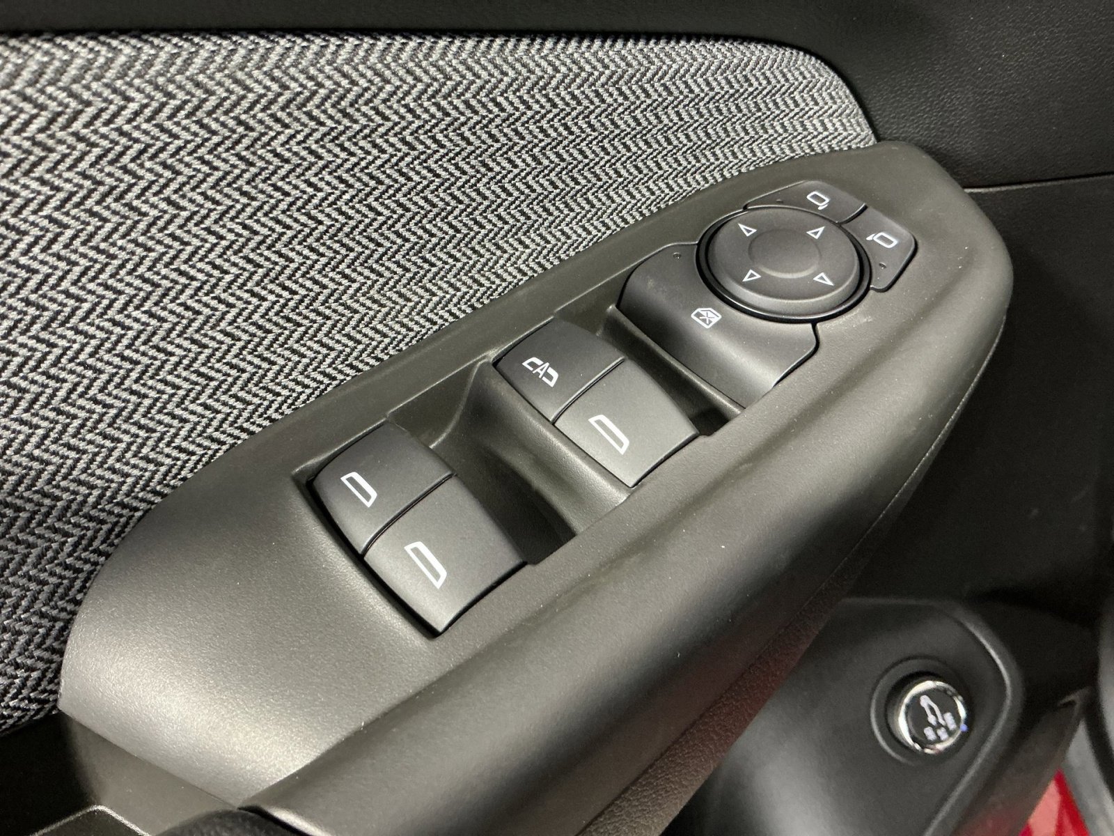 New 2026 Chevrolet TrailBlazer LT w/ Convenience Package image 23