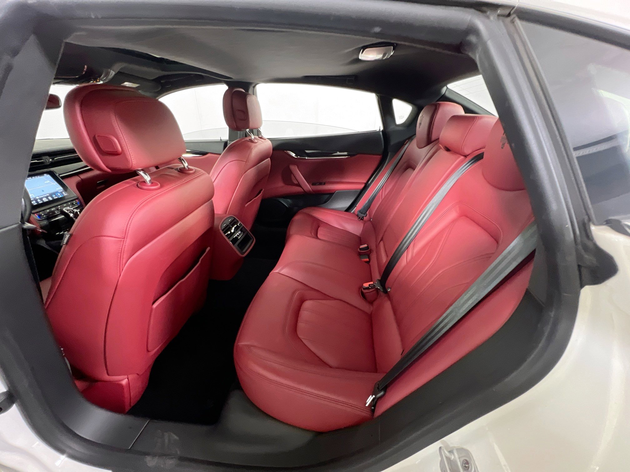 Used 2018 Maserati Quattroporte S Q4 image 24