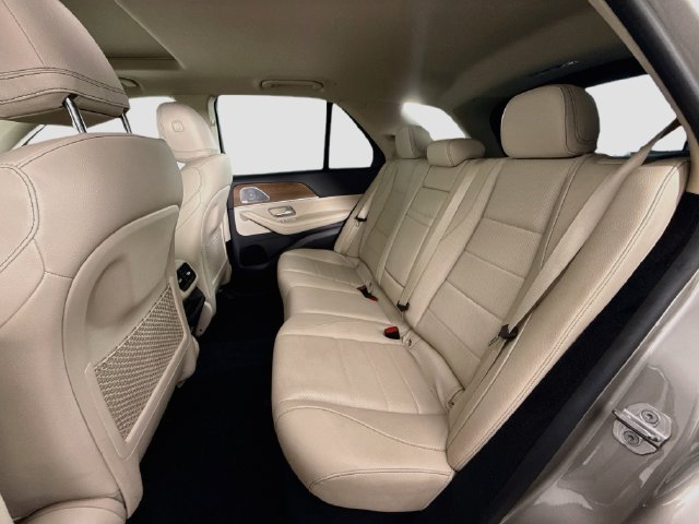 Used 2021 Mercedes-Benz GLE 350 w/ Premium Package image 24