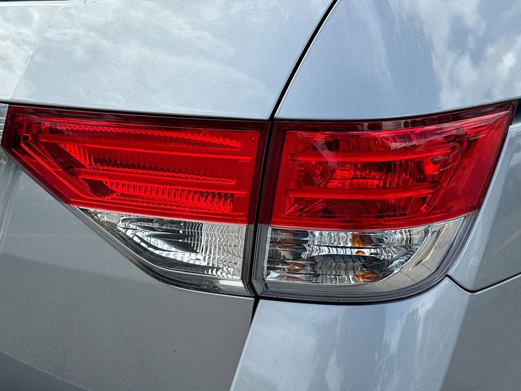 Used 2016 Honda Odyssey EX-L image 34