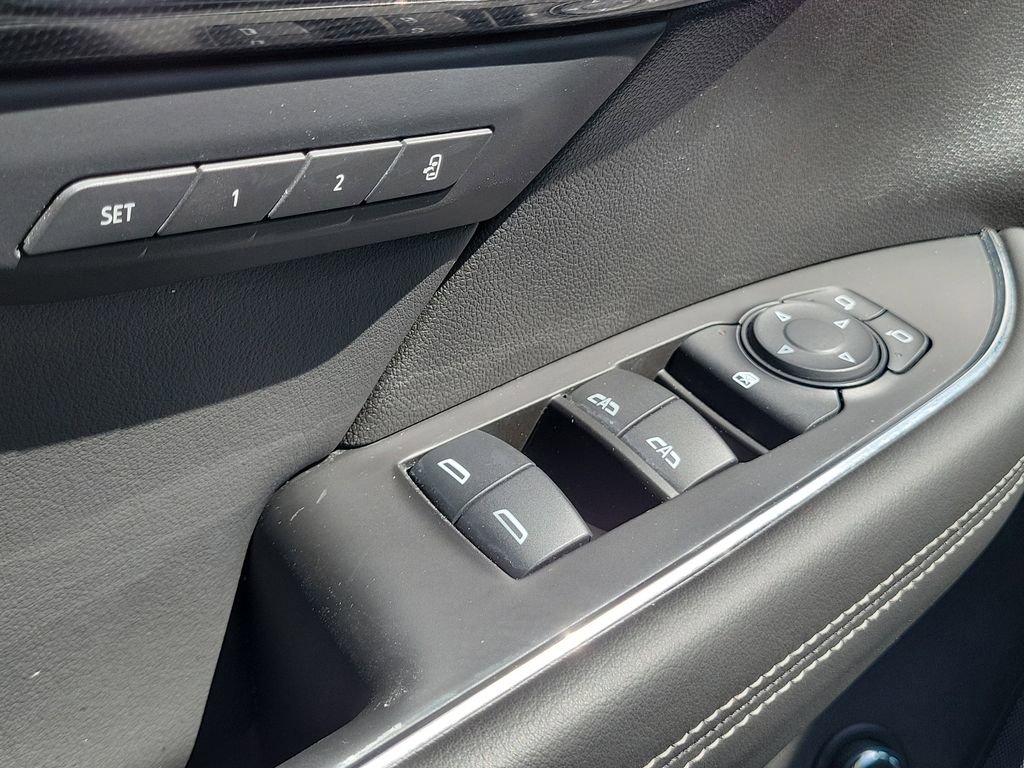 Used 2023 Buick Envision Essence w/ Sport Touring Package image 22