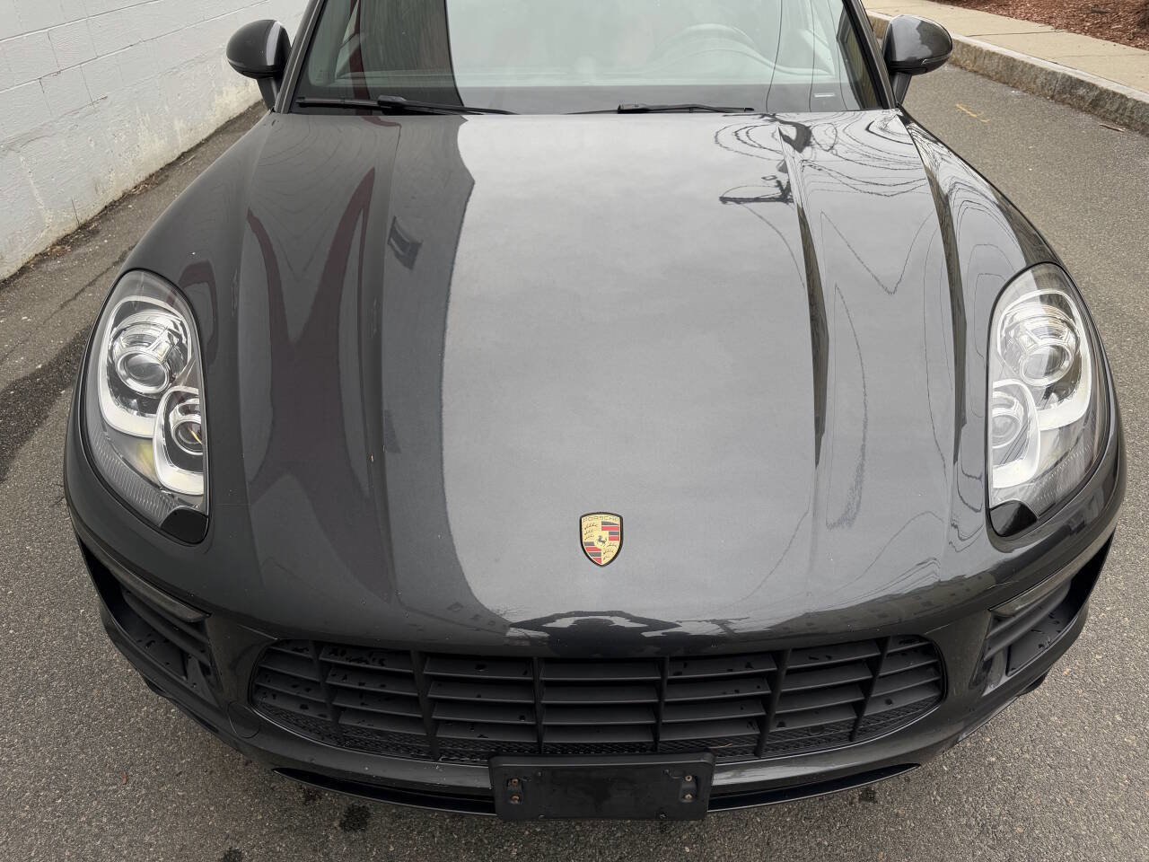 Used 2018 Porsche Macan AWD/4WD image 9