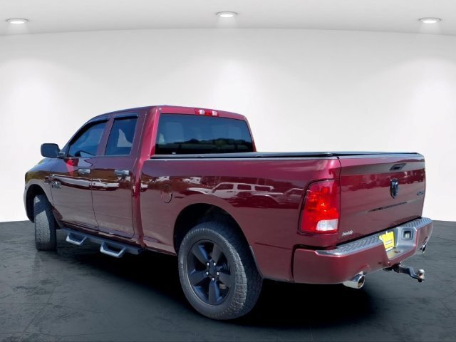 Used 2017 RAM 1500 Express w/ Express Value Package AWD/4WD image 9
