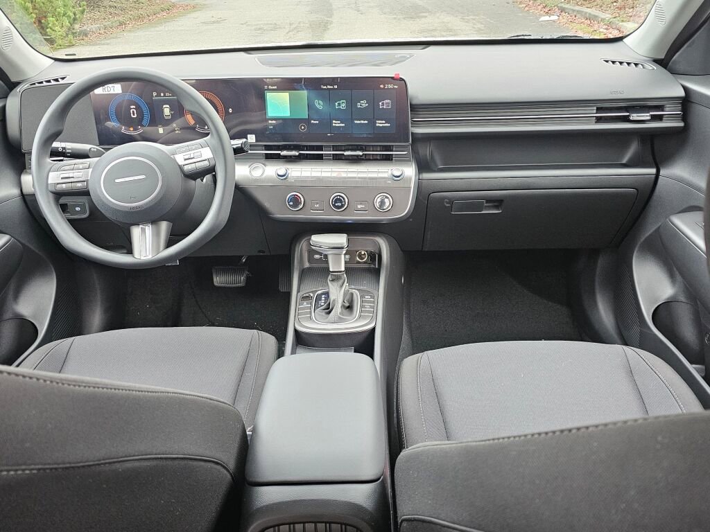 New 2026 Hyundai Kona SE image 13