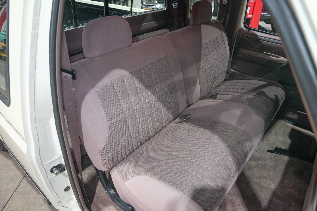 Used 1993 Ford F150 XL AWD/4WD image 34