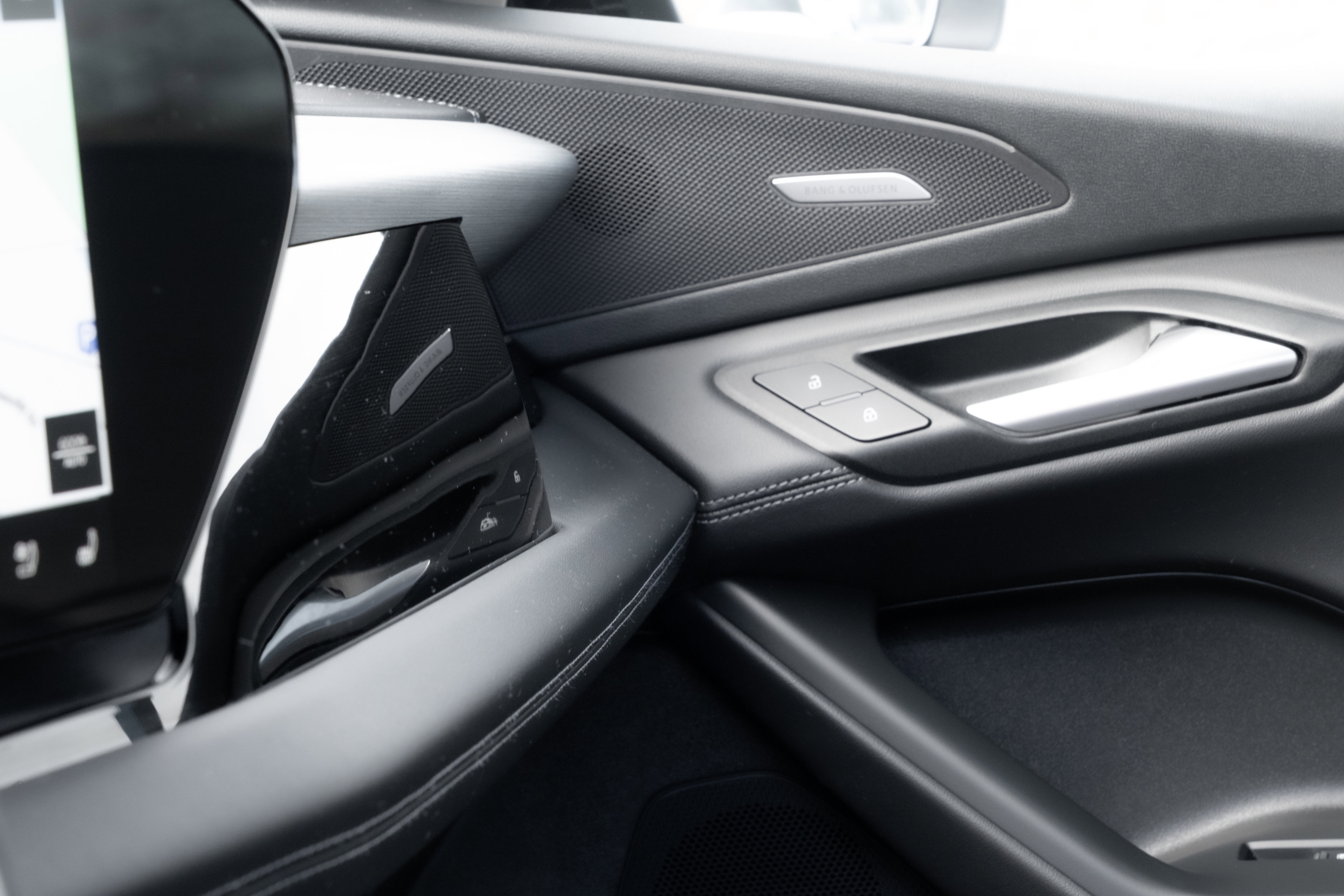 Certified 2025 Audi Q6 e-tron Premium Plus w/ Premium Plus image 14