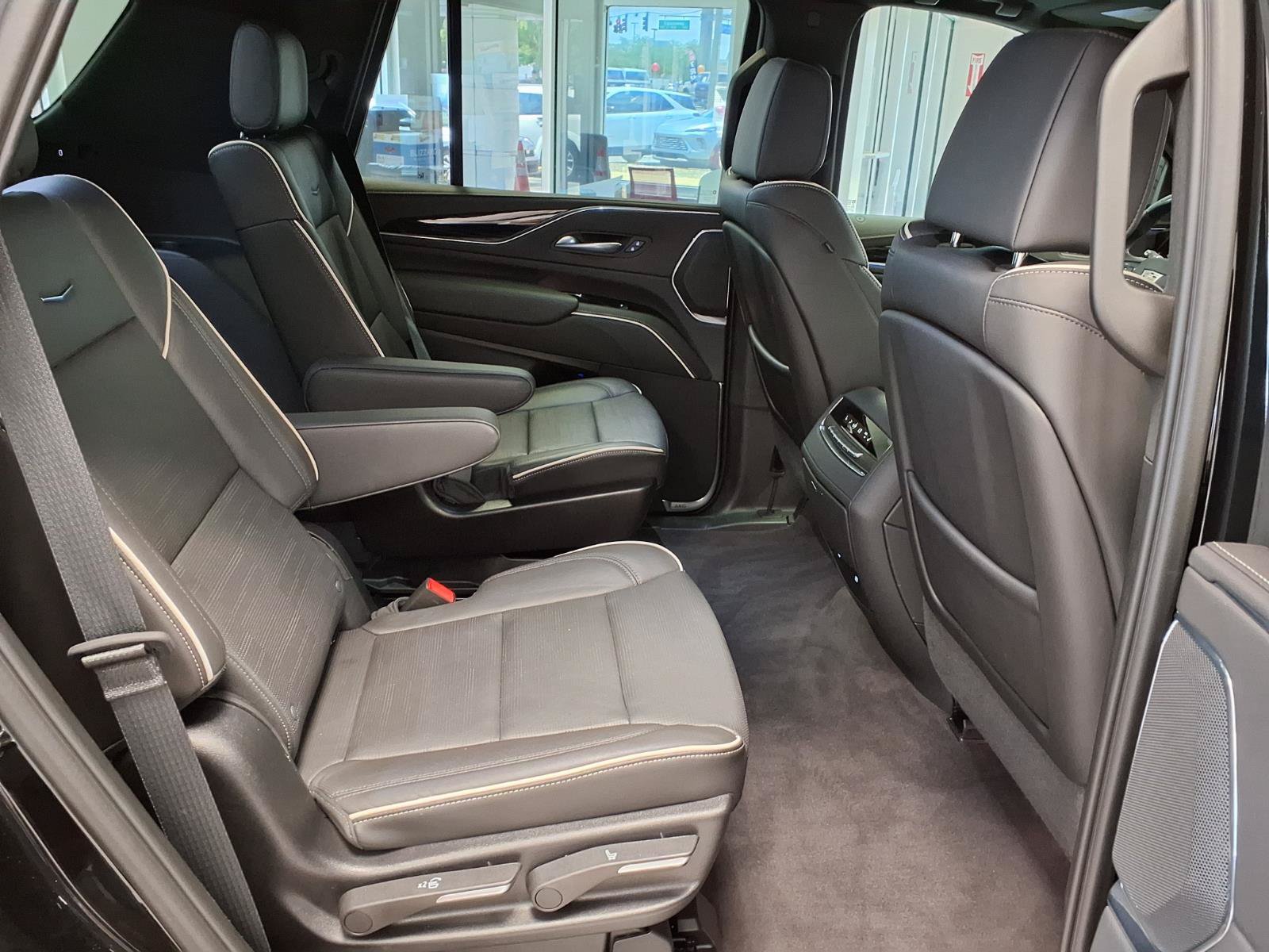 Certified 2024 Cadillac Escalade Sport AWD/4WD image 14