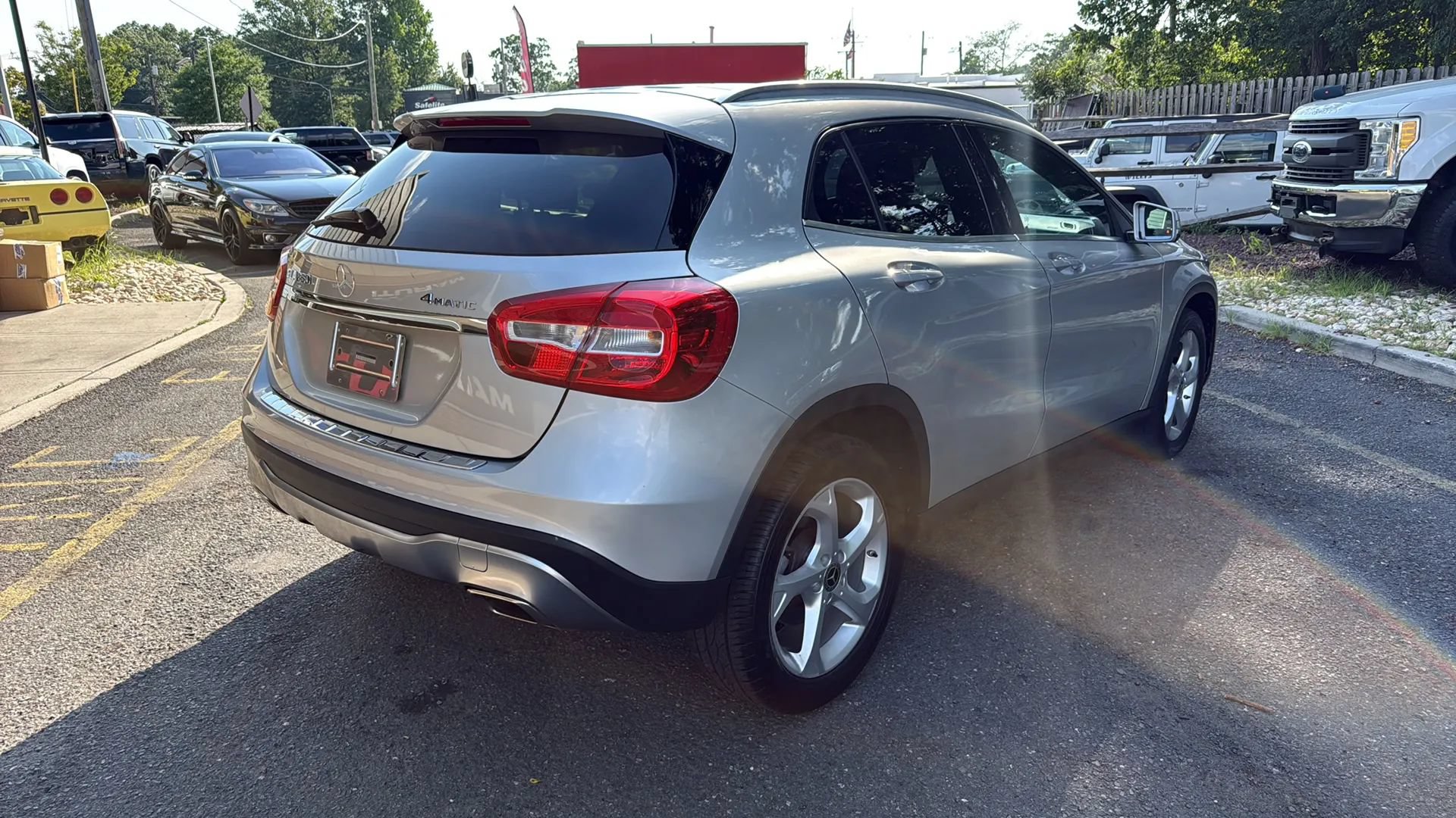 Used 2018 Mercedes-Benz GLA 250 4MATIC image 5