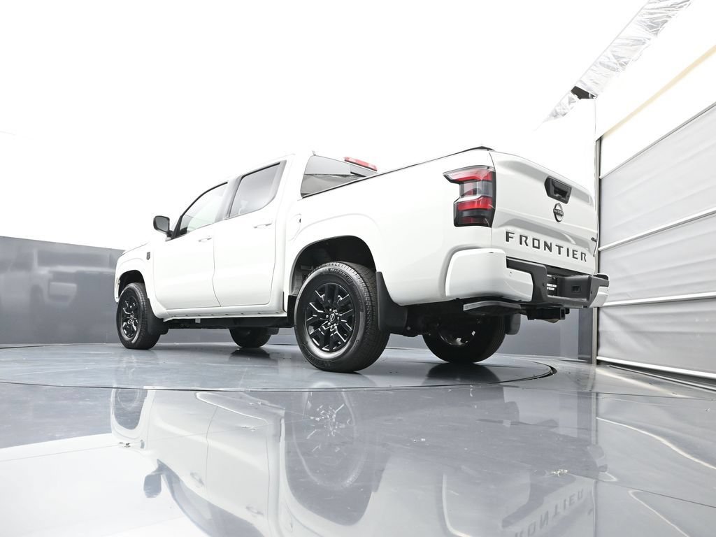Used 2026 Nissan Frontier SV w/ Tow Package AWD/4WD image 44