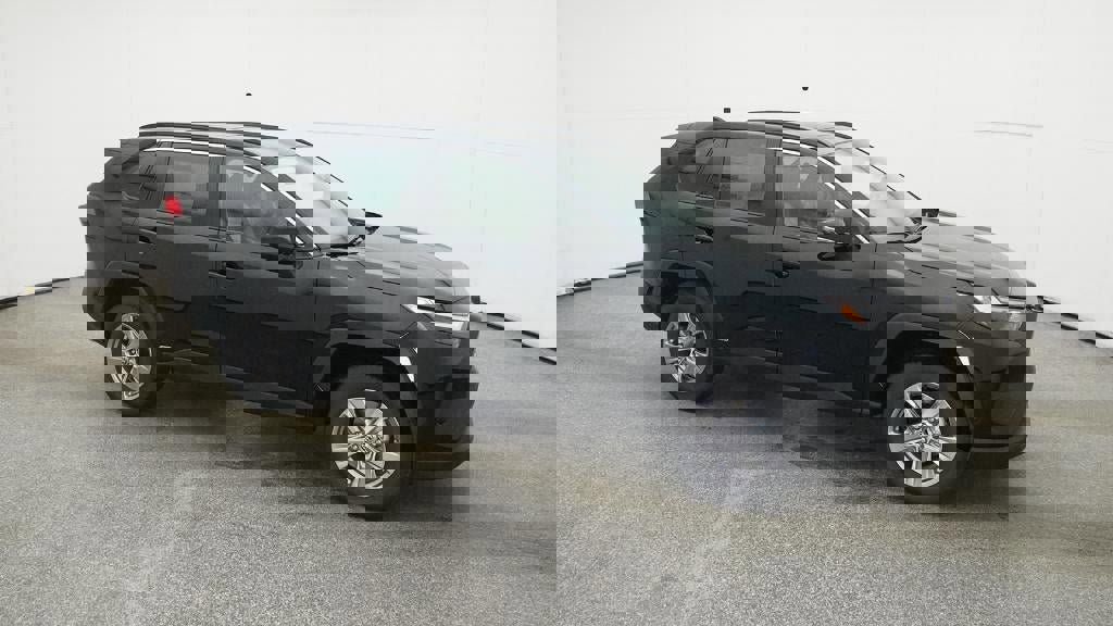 New 2025 Toyota RAV4 XLE image 12