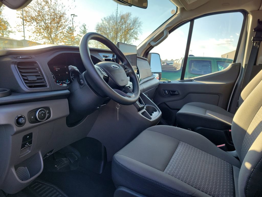 Certified 2024 Ford Transit 350 XLT image 21