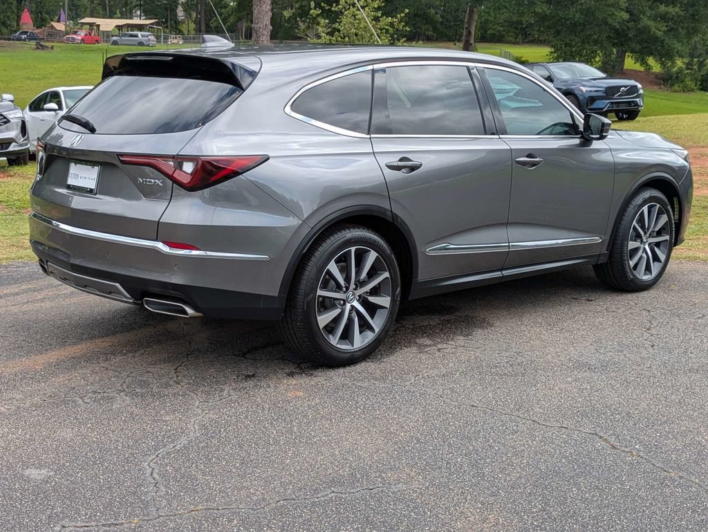 Used 2025 Acura MDX FWD w/ Technology Package image 6