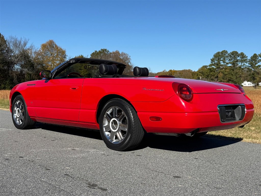Used 2004 Ford Thunderbird image 36