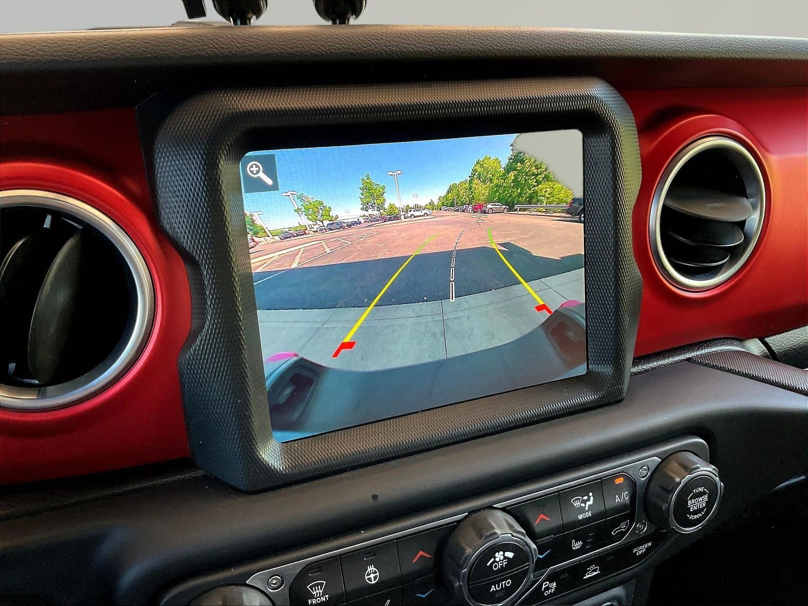 Used 2021 Jeep Gladiator Rubicon AWD/4WD image 15