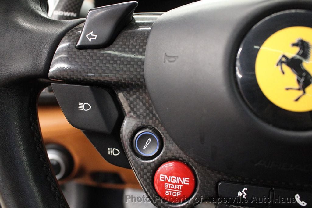 Used 2017 Ferrari GTC4Lusso AWD/4WD image 22