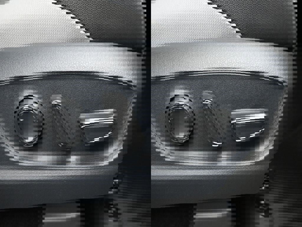 New 2026 Toyota Tacoma TRD Off-Road w/ TRD Off Road Upgrade Package image 12