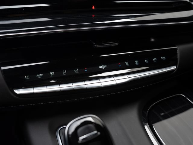 Used 2023 Cadillac Escalade V AWD/4WD image 27