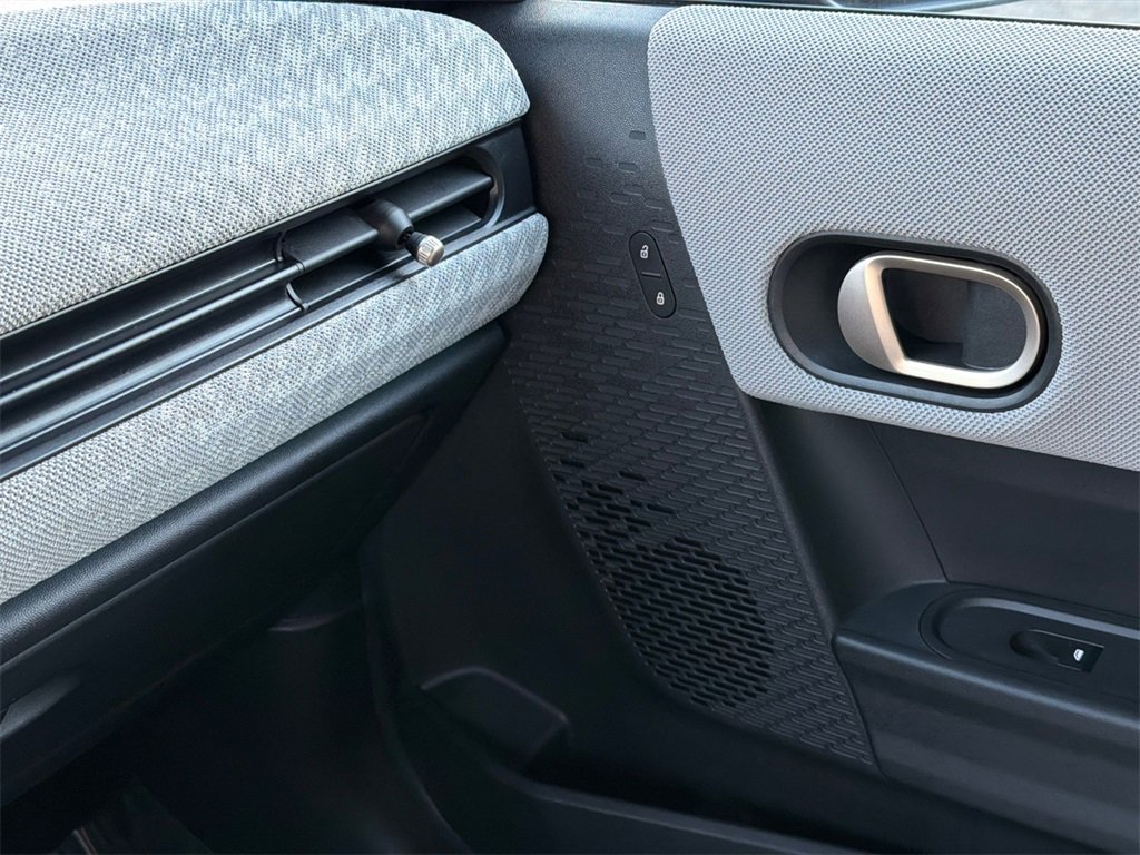 Used 2025 MINI Cooper S image 30