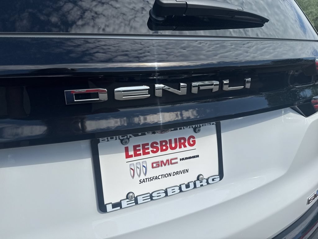 New 2026 GMC Acadia Denali w/ Super Cruise Package AWD/4WD image 67