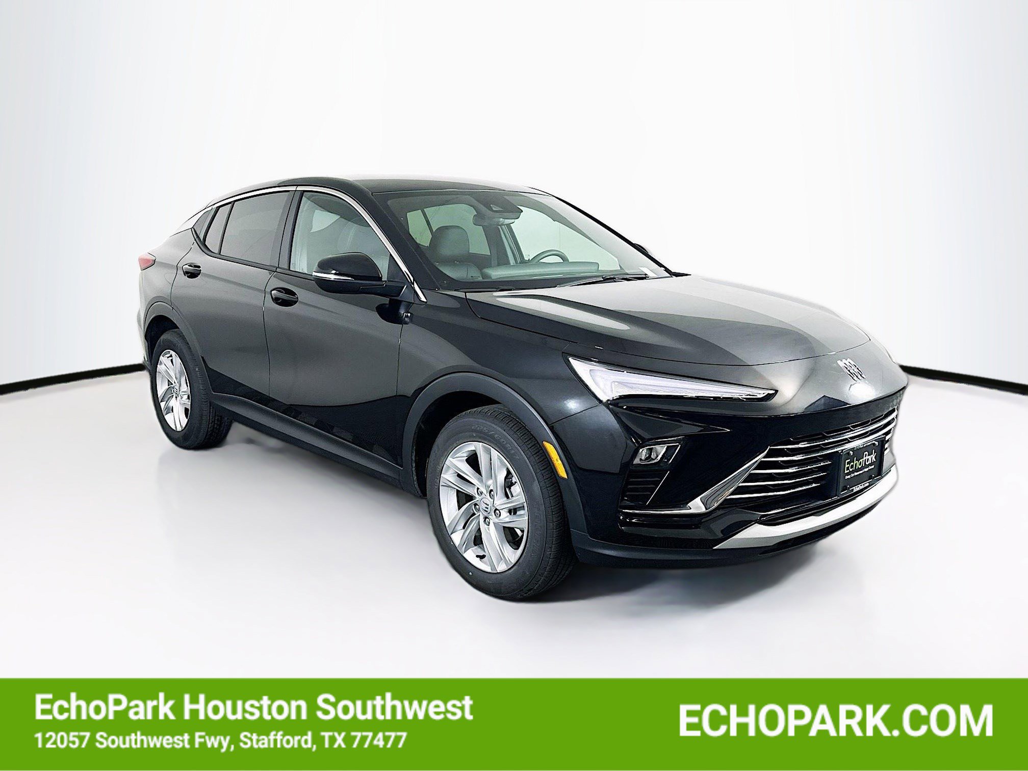 Used 2025 Buick Envista Preferred FWD image 1
