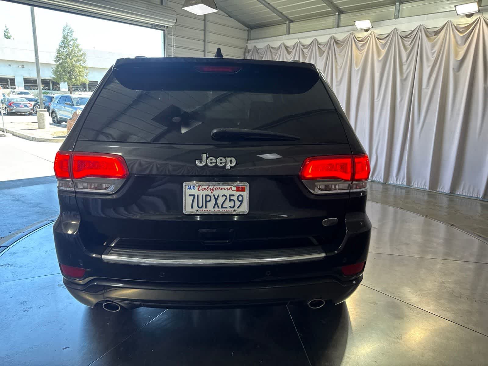 Used 2016 Jeep Grand Cherokee Overland RWD image 5