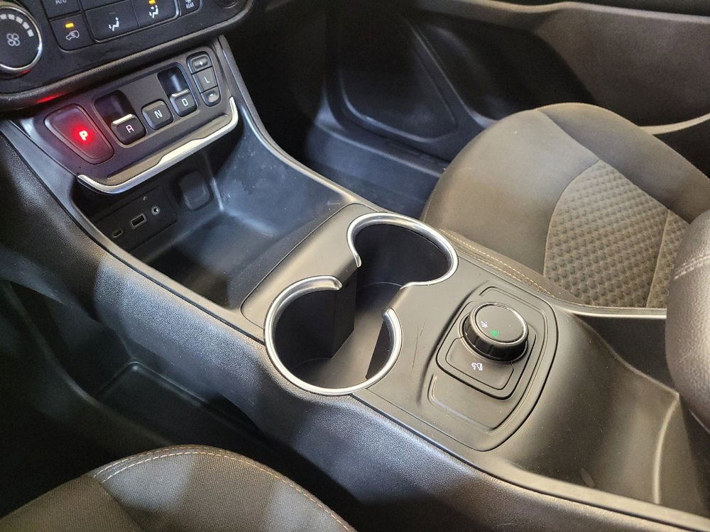 Used 2018 GMC Terrain SLE image 26