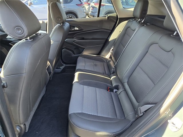 Used 2025 Chevrolet Trax LT image 6