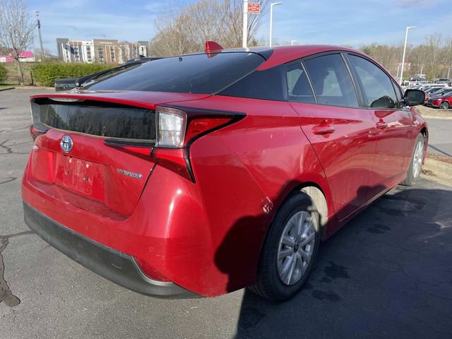 Used 2020 Toyota Prius LE image 4