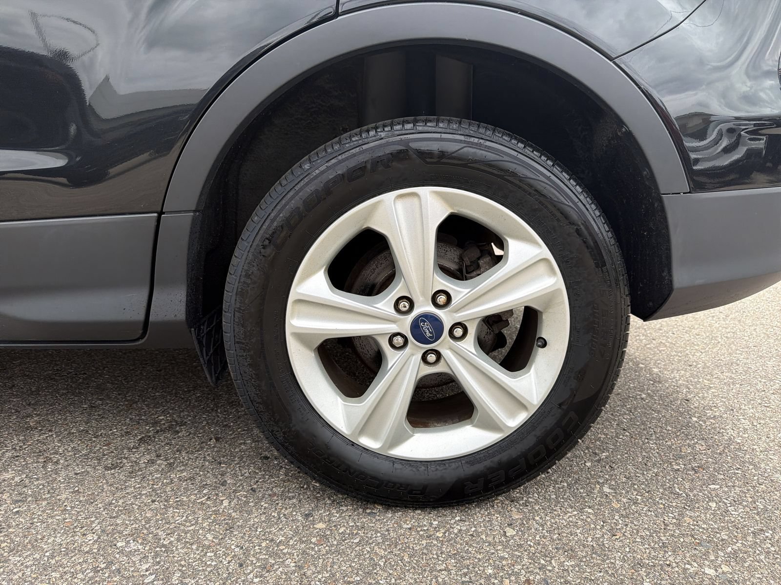 Used 2015 Ford Escape SE FWD image 16