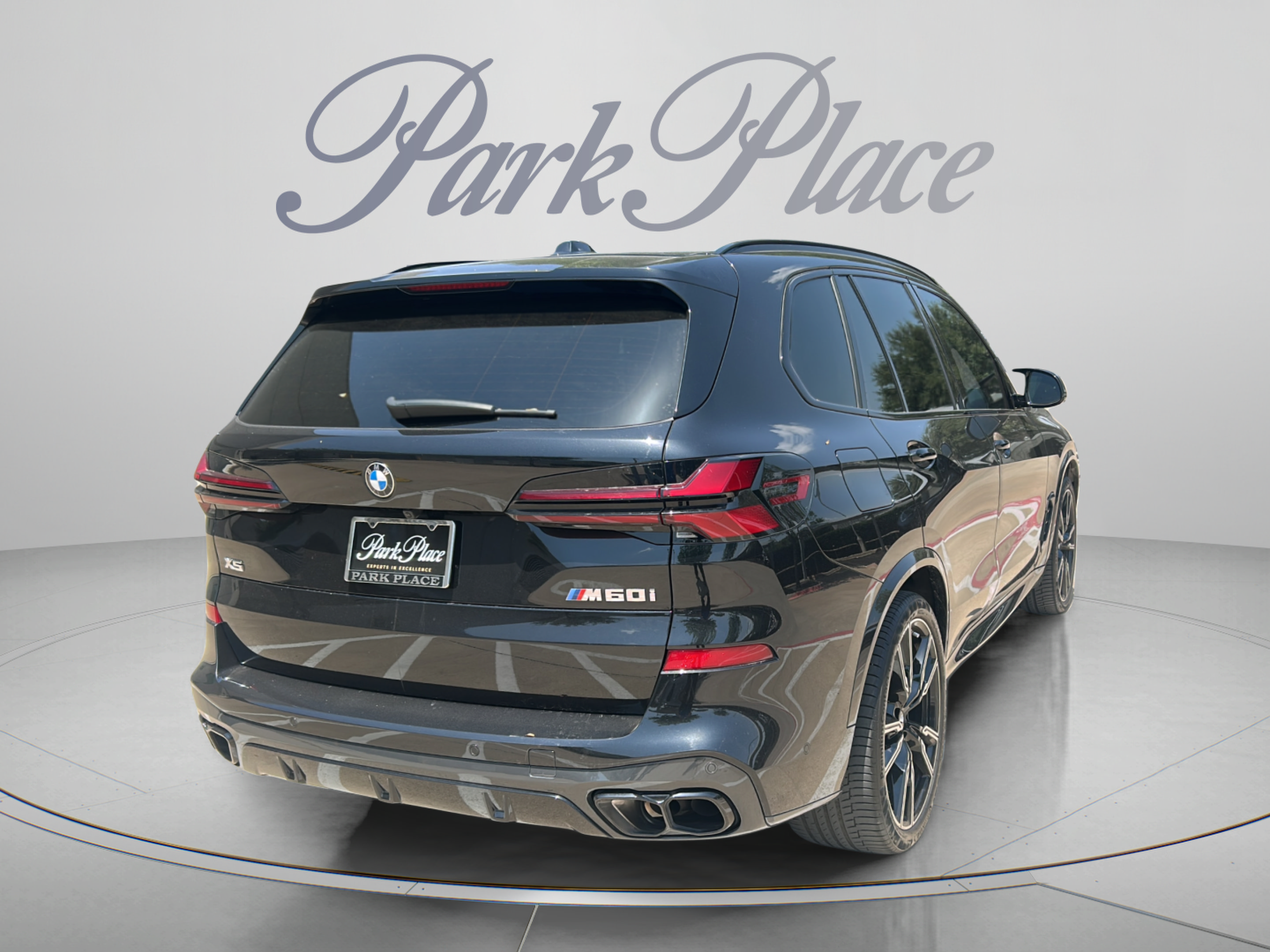 Used 2024 BMW X5 M60i AWD/4WD image 5