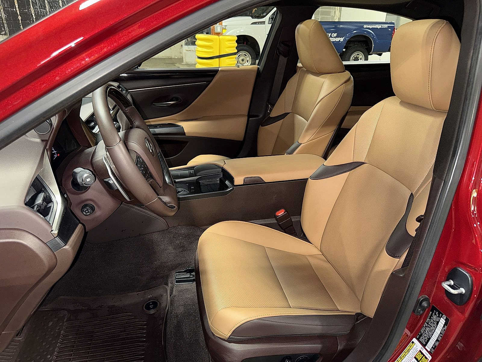 Used 2021 Lexus ES 250 w/ Premium Package AWD/4WD image 15