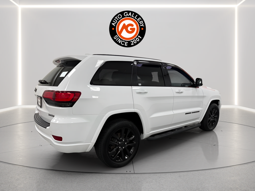 Used 2020 Jeep Grand Cherokee Altitude AWD/4WD image 8
