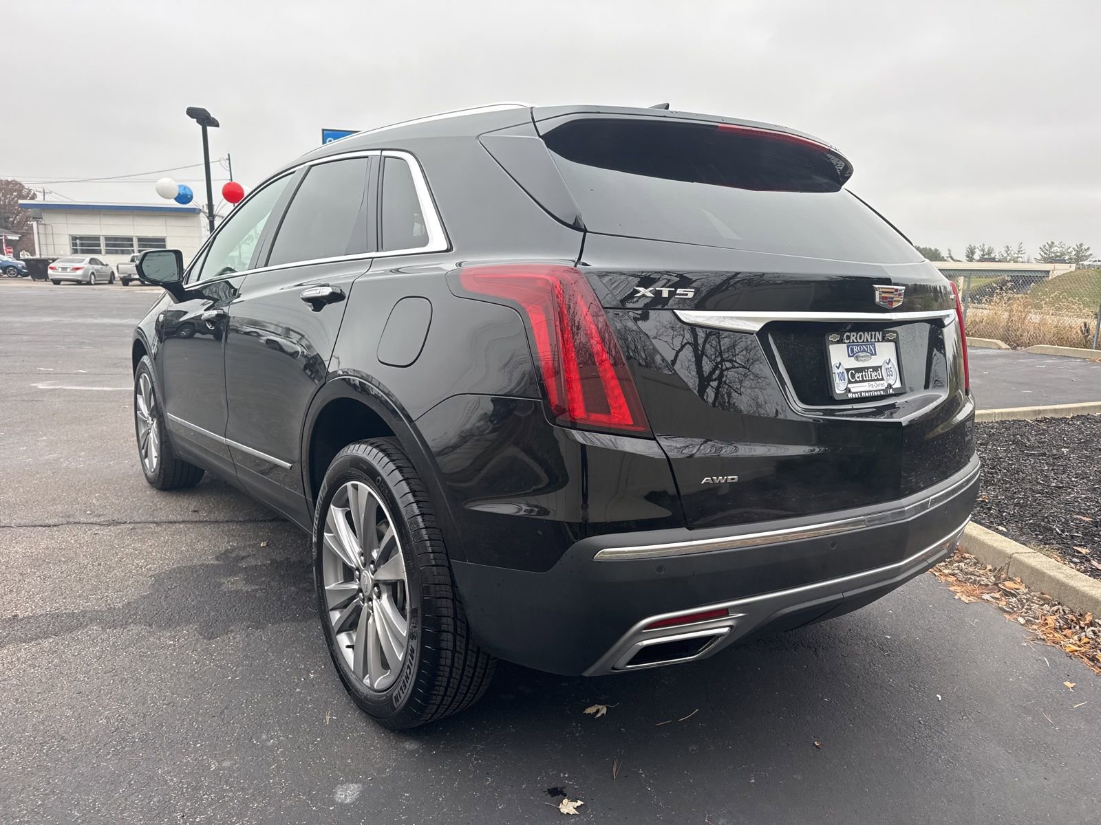 Used 2025 Cadillac XT5 Premium Luxury image 11