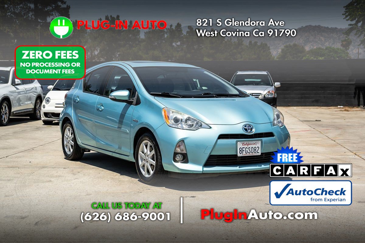 Used 2012 Toyota Prius C Four FWD image 3